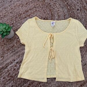 YELLOW KNIT TIE FRONT TOP